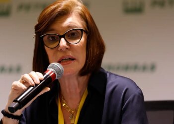 Petrobras estuda fazer Brasil autossuficiente em diesel em até 5 anos