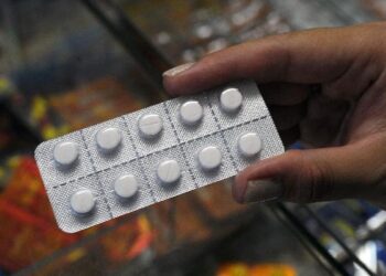 Anvisa manda recolher lote de dipirona com desvio de qualidade