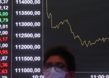 Bolsa tem pior mês desde 2023, e dólar sobe 1,82% em maio