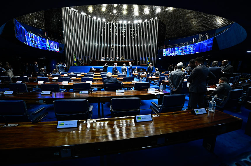Plenário vota na quarta estímulo à contratação de jovens — Senado Notícias