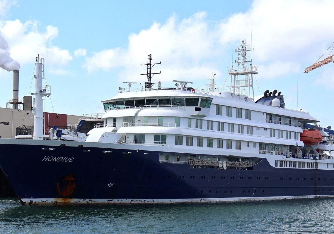 Operadora de turismo confirma situação médica grave em cruzeiro