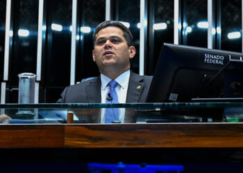 Davi Alcolumbre promulga Lei da Dosimetria — Senado Notícias