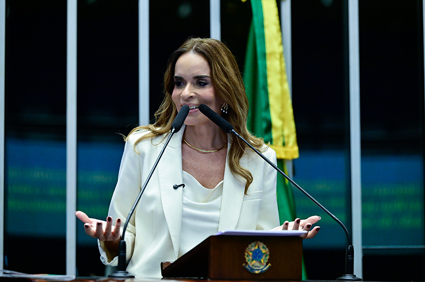 Sancionada ampliação de situações de afastamento do lar na Lei Maria da Penha — Senado Notícias