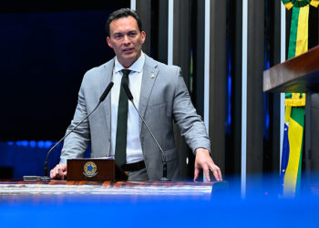 Styvenson questiona eficácia do Desenrola 2.0 no combate ao endividamento — Senado Notícias