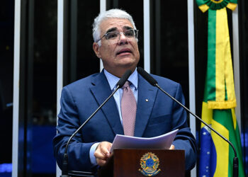 Girão questiona prisão preventiva de ex-assessor de Bolsonaro — Senado Notícias