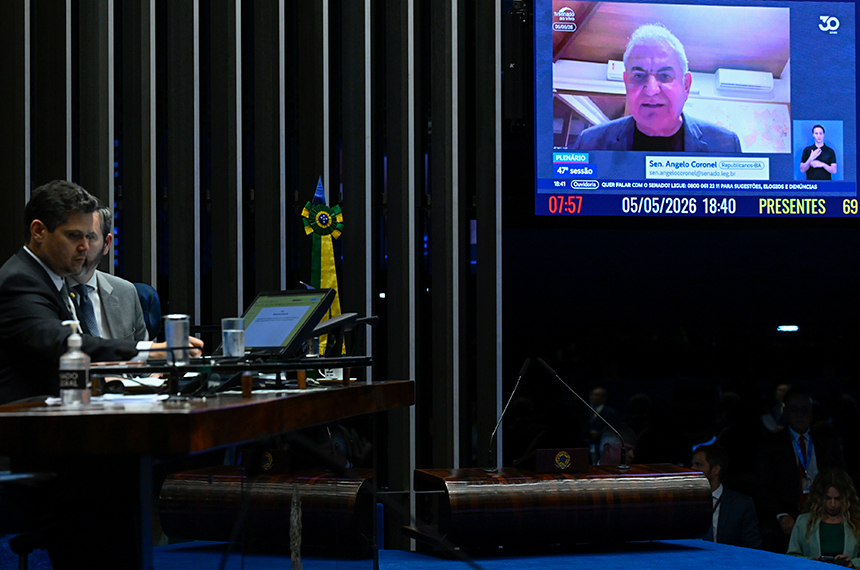 Angelo Coronel defende PEC que reduz alíquota previdenciária dos municípios — Senado Notícias
