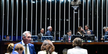 Volta à Câmara projeto que prevê avaliação anual de saúde da mulher pelo SUS — Senado Notícias