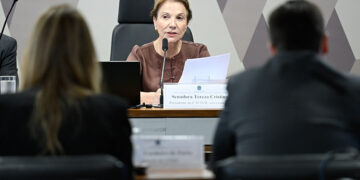 Debatedores afirmam que novo Código Civil pode incentivar invasão de imóveis — Senado Notícias