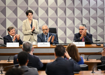Congresso instala frente parlamentar em defesa da cultura de paz e do diálogo — Senado Notícias