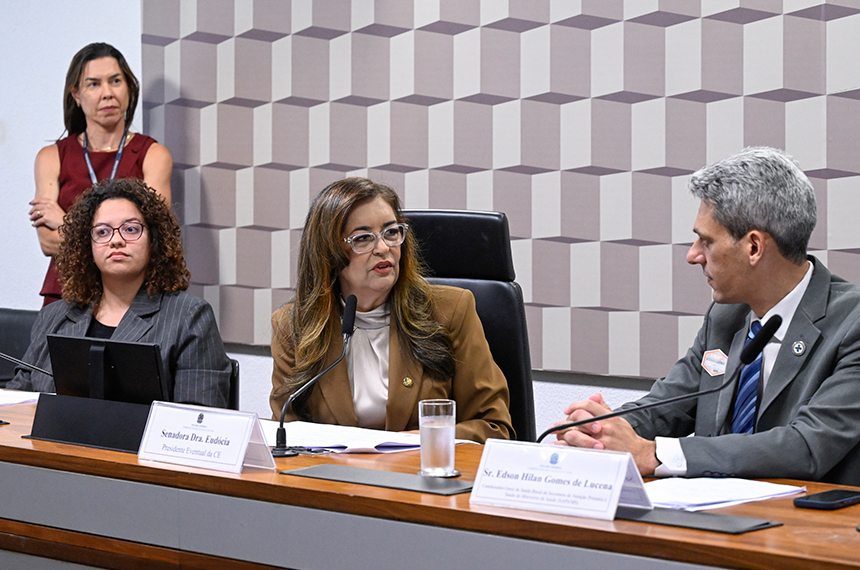 Especialistas defendem restrição a alimentos ultraprocessados em escolas — Senado Notícias