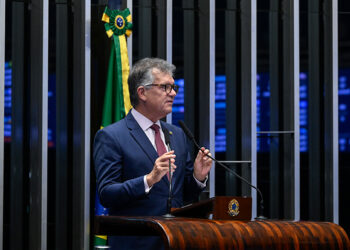 Laércio Oliveira comemora centenário do Hospital de Cirurgia de Aracajú — Senado Notícias