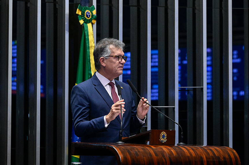 Laércio Oliveira comemora centenário do Hospital de Cirurgia de Aracajú — Senado Notícias