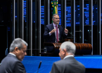 Aprovada pelo Senado MP da renovação automática da CNH para bons condutores — Senado Notícias
