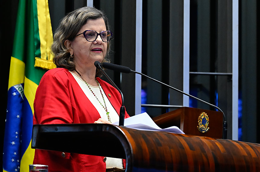 Teresa Leitão defende soberania nacional sobre minerais críticos e terras-raras — Senado Notícias