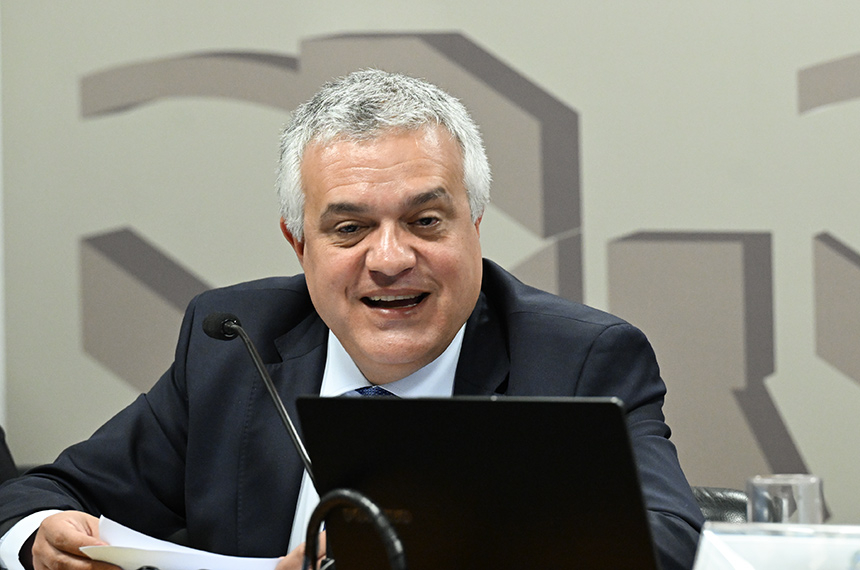 Aprovado Igor Muniz para a diretoria da CVM — Senado Notícias