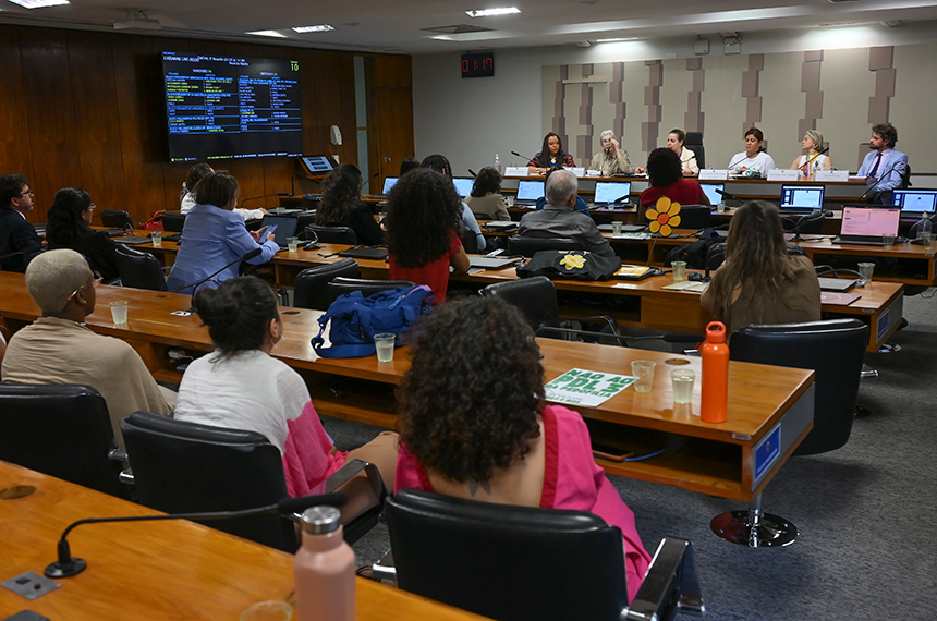 Especialistas defendem resolução que apoia jovens vítimas de violência sexual — Senado Notícias