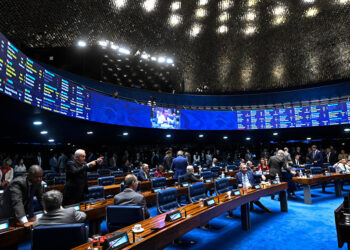 Senado aprova indicação de autoridades para CVM e postos no exterior — Senado Notícias