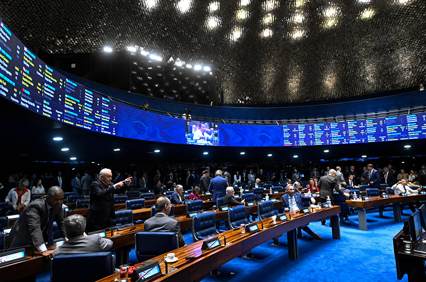 Senado aprova indicação de autoridades para CVM e postos no exterior — Senado Notícias