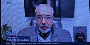 Paulo Paim volta a defender fim da escala 6×1 — Senado Notícias