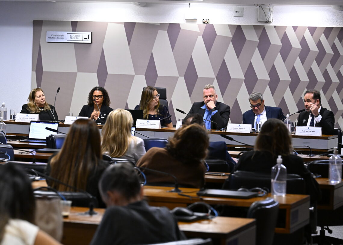 Conceito e questões de saúde contrapõem debatedores sobre ultraprocessados — Senado Notícias