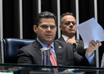 Davi cobra indicações de líderes — Senado Notícias