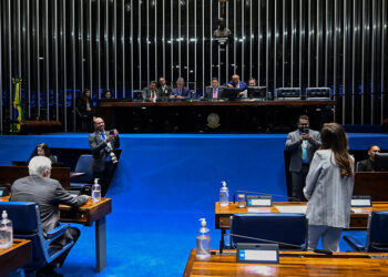 Projeto de conscientização nas escolas sobre direitos da criança vai à Câmara — Senado Notícias