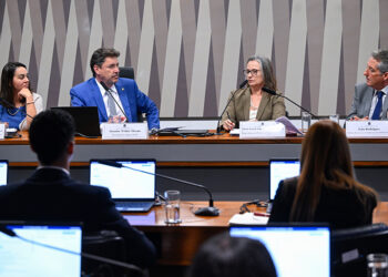 Soberania e custo de exploração de terras raras são destaque em audiência na CI — Senado Notícias