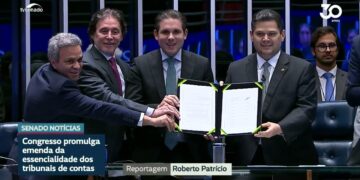 Promulgada a Emenda 139, que reconhece tribunais de contas como órgãos essenciais — Senado Notícias
