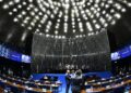 Senado aprova projeto de incentivo ao primeiro emprego para jovens
