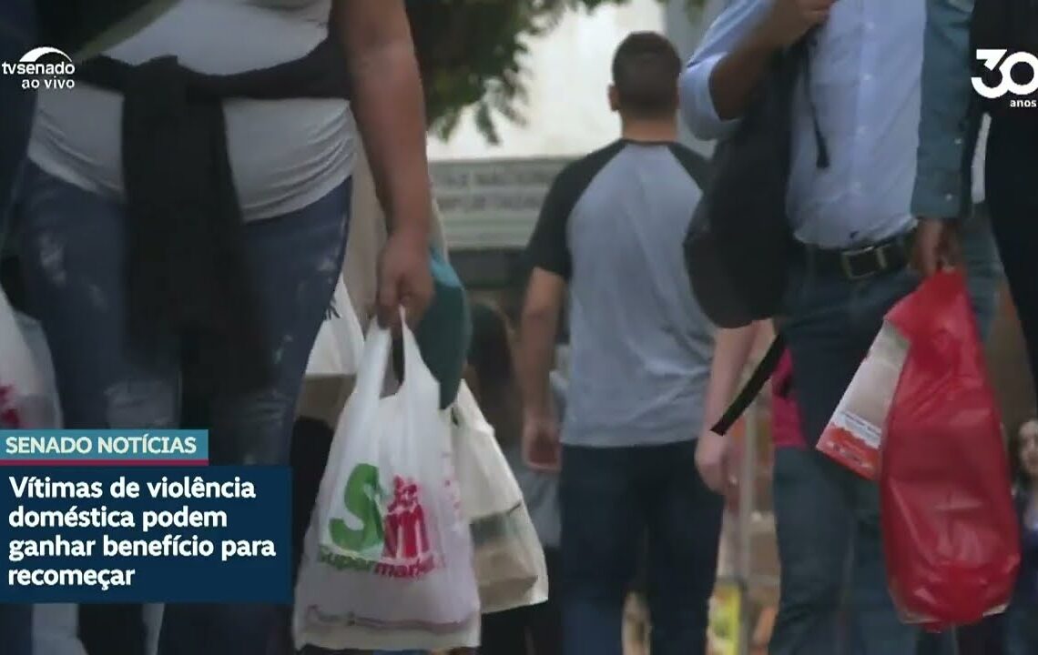 Auxílio Recomeço, para mulheres vítimas de violência doméstica, avança — Senado Notícias