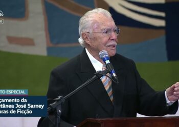 Sarney relança coletânea de romances e reflete sobre vocação e destino — Senado Notícias