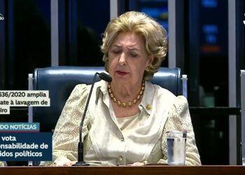 Projeto torna partidos políticos passíveis de controle por lavagem de dinheiro — Senado Notícias