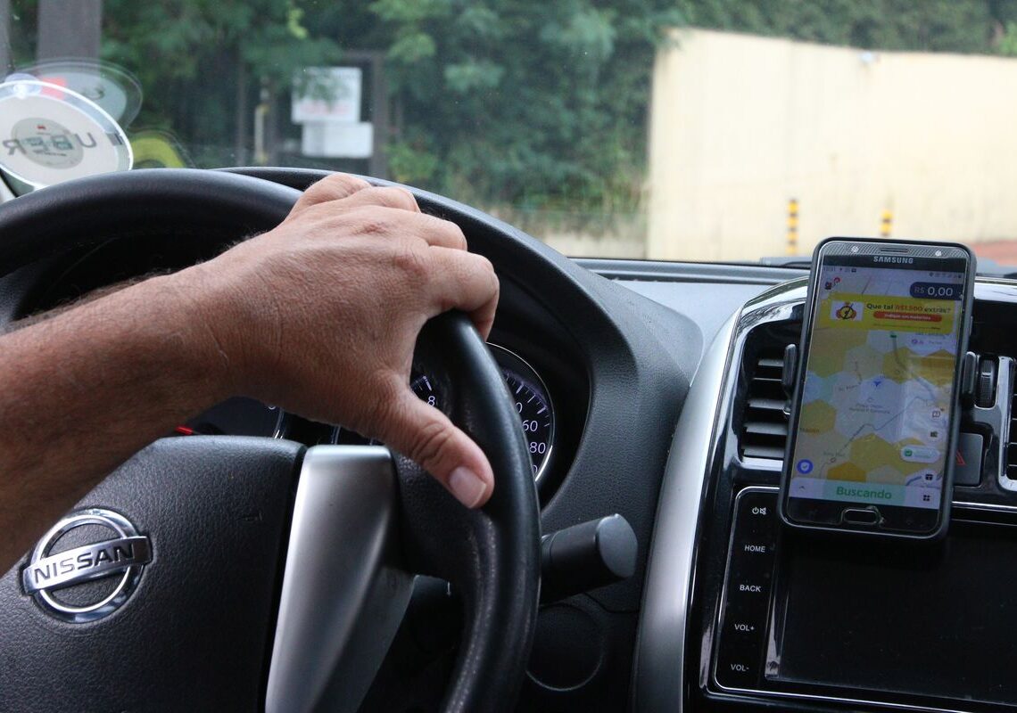 Entenda como funciona o Move Aplicativos para motoristas e taxistas