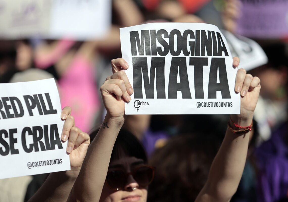 Desinformação sobre PL da Misoginia cresce nas redes, diz estudo