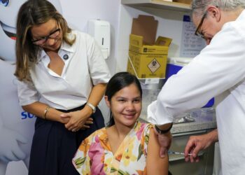 Brasil vacina mais de 1 milhão de gestantes contra VSR em bebês