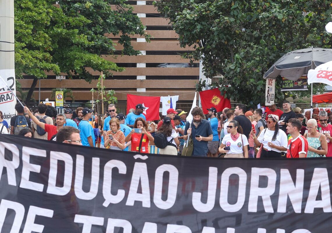 Caminhos da Reportagem debate impactos da escala 6×1 no Brasil