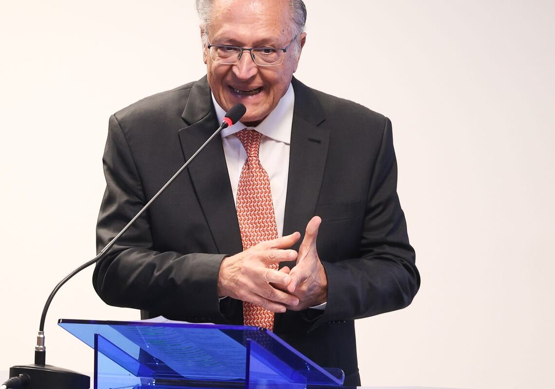 Governo vai defender retomada de obras da Transordestina junto ao TCU