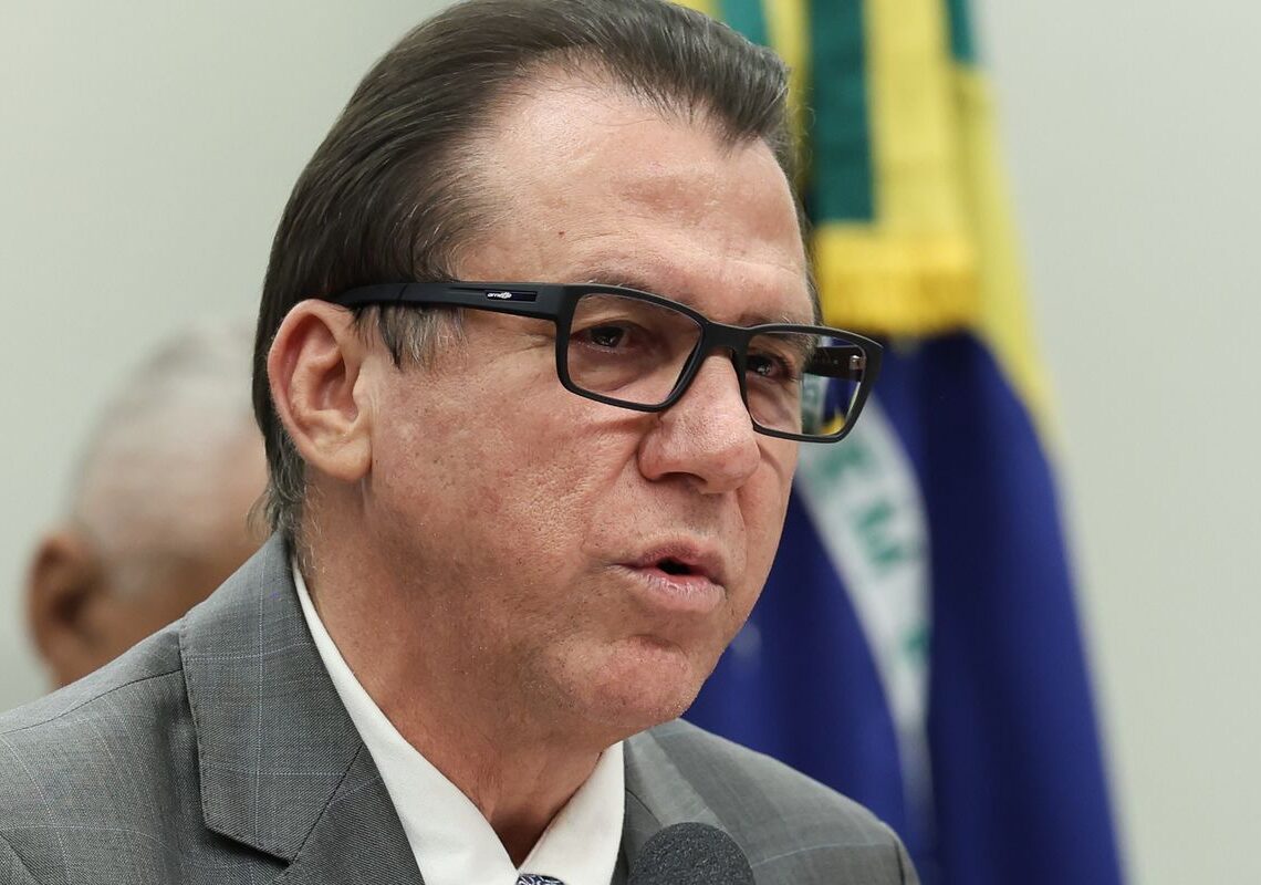 Marinho pede solução do Supremo contra uso irregular do MEI