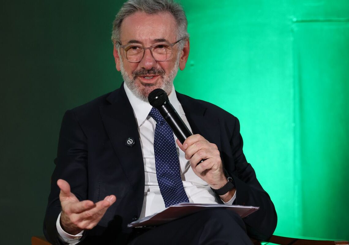 Ministério detalha setores mais afetados em caso de taxação pelos EUA
