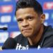Aposta de Ancelotti, Douglas Santos explica apoio tático a Vini Jr.