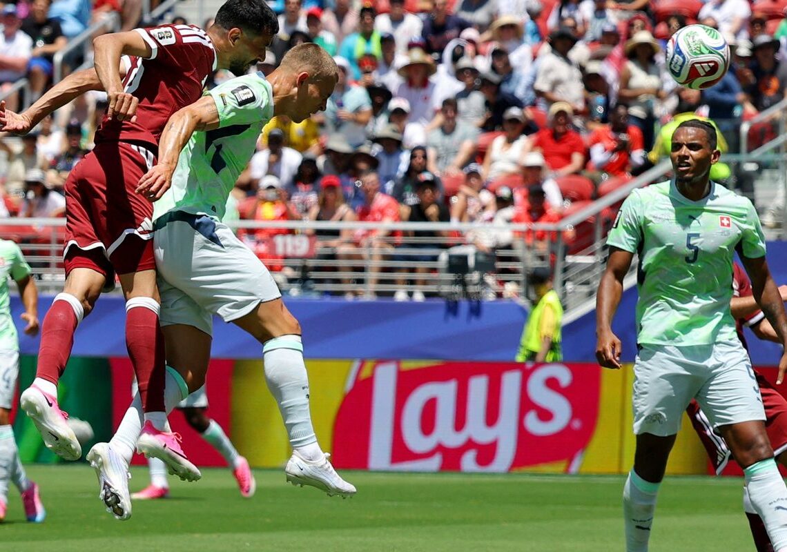 Suíça desperdiça chances e Catar arranca empate no fim pelo Grupo B