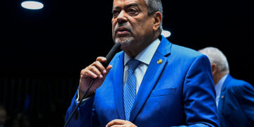 Projeto de lei cria Dia Nacional de Valorização do Médico da Atenção Básica — Senado Notícias