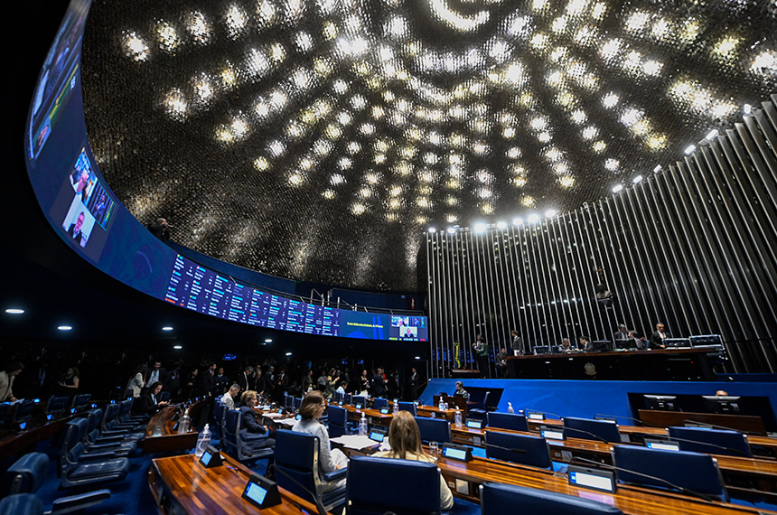 Senado vota transformação de Cefets de MG e RJ em universidades — Senado Notícias