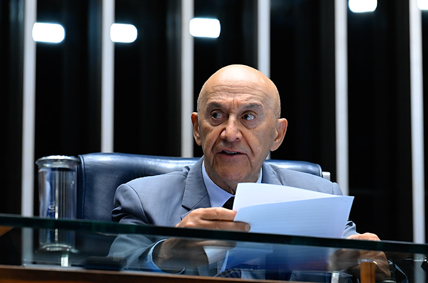 Confúcio Moura defende ampliação do acesso à saúde em regiões mais afastadas — Senado Notícias