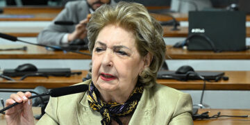 CDH aprova campanha de incentivo à participação feminina em eleições — Senado Notícias