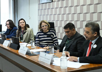 Curso de enfermagem indígena recebe reconhecimento na Comissão de Educação — Senado Notícias