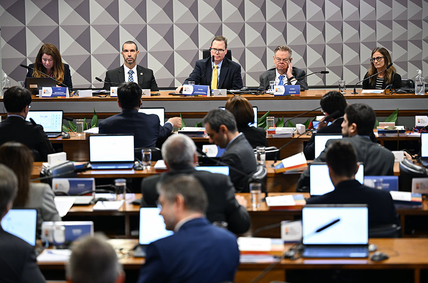 Especialistas defendem modernização das contas públicas e do Orçamento em evento da OCDE — Senado Notícias