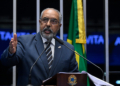 Paim cobra avanço de PEC que acaba com a escala 6×1 — Senado Notícias