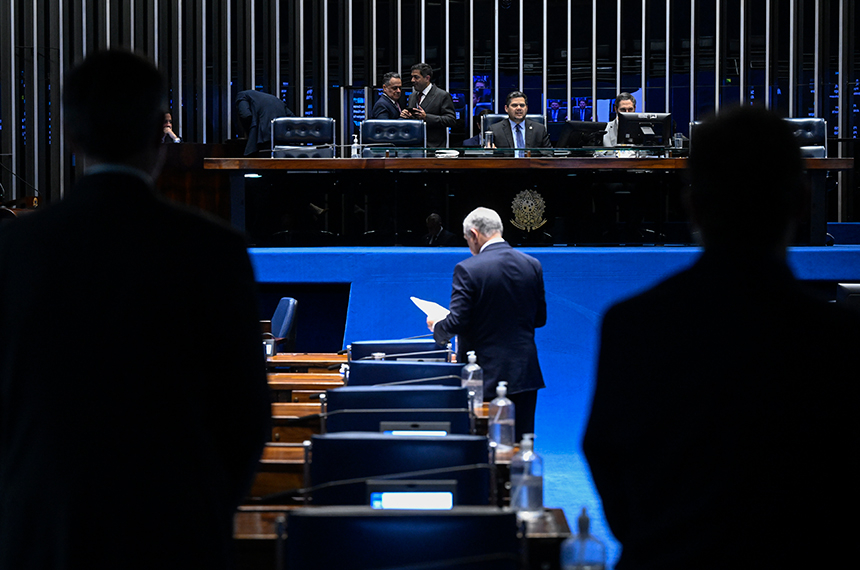 Inclusão de educação política e cidadania no currículo escolar vai à sanção — Senado Notícias