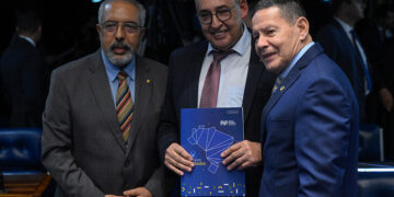 Prefeitos participarão de debate no Senado sobre fim da escala 6×1 — Senado Notícias